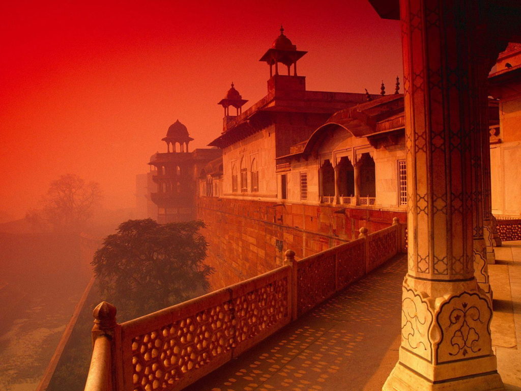 आगरा का किला: ताज महल के पास छिपे रत्न #2 (Agra Fort: Hidden Gem near Taj Mahal #2)